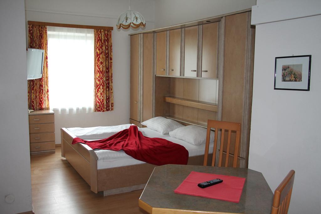 Strandhotel Pichler Seeboden Quarto foto